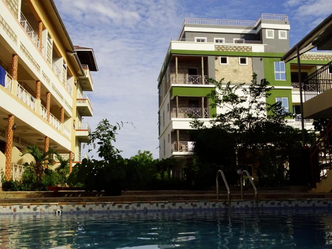 Diplomat Diani Beach Resort Exterior foto